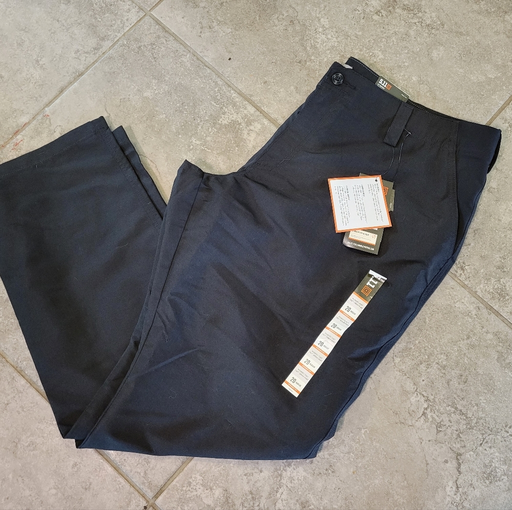 5.11 Women's Plus Size 20 regular Fast Tac Urban Pant Straight Fit